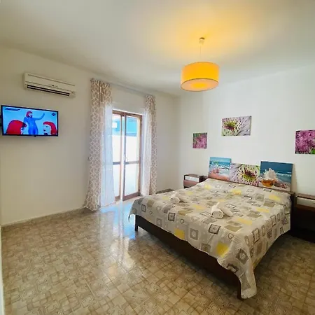 펜션 Residenza Flora Lido *